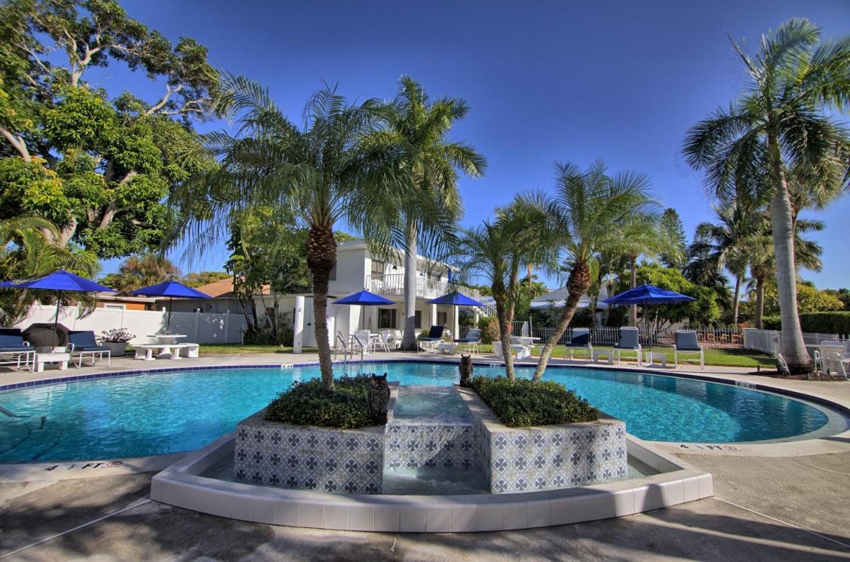 Gulfside Resort Unit 2 St. Pete Beach Exterior photo